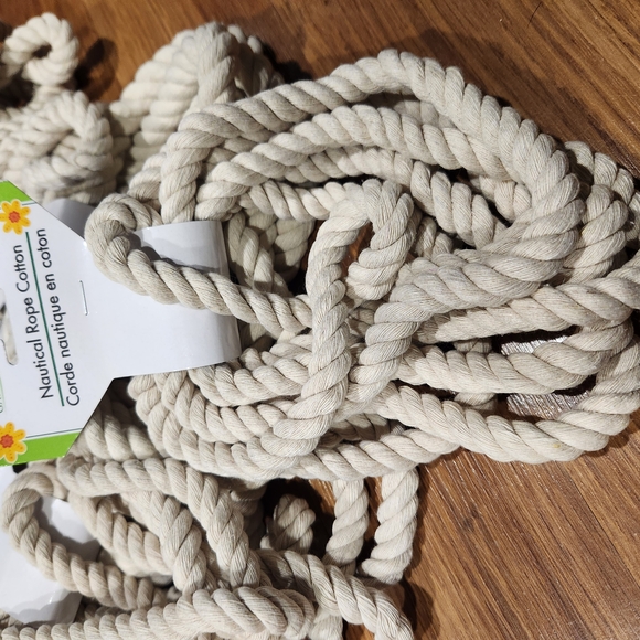 Natural Cotton Craft Rope - Picture 2 of 6
